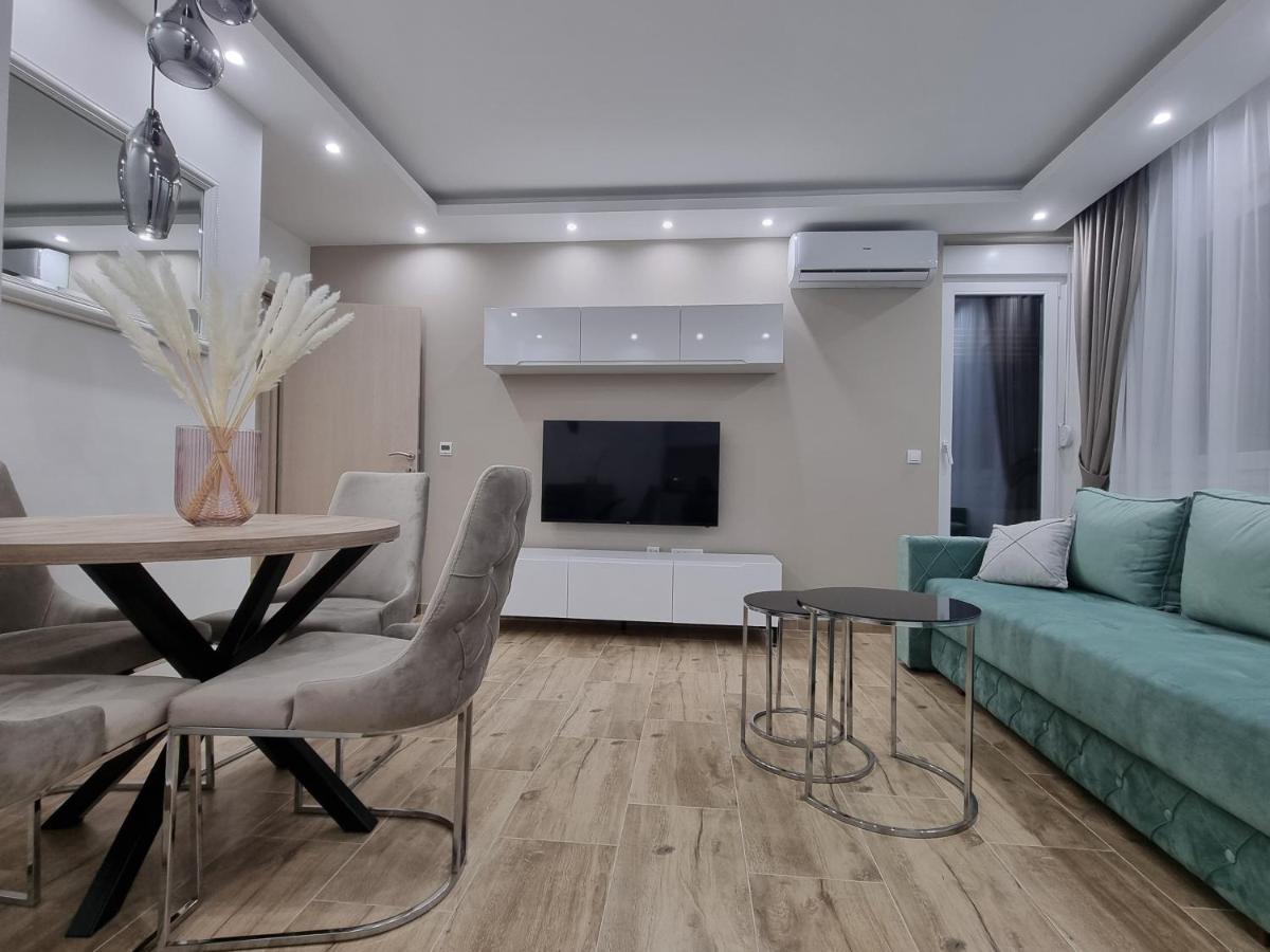 Apartman Ivkovic Sremska Mitrovica Exteriör bild