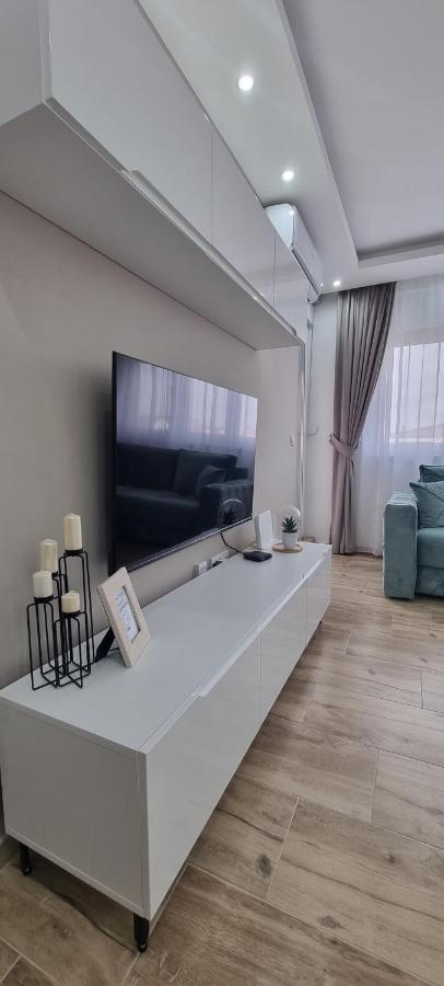 Apartman Ivkovic Sremska Mitrovica Exteriör bild